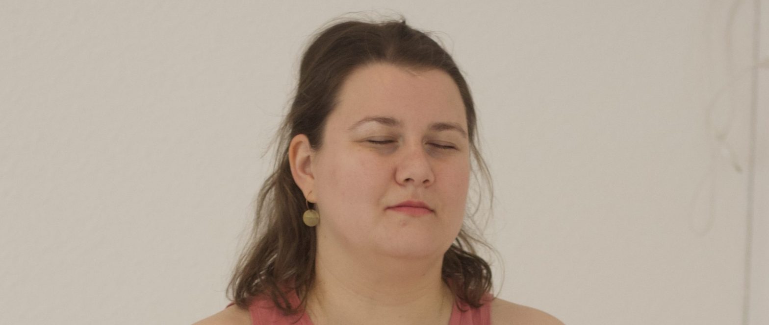 In der Ruhe liegt die Kraft – über die Wirkung von Sprechpausen auf Deine Yogi*nis und&nbsp;Dich
